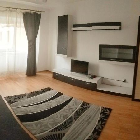 Alpha Apartment Iasi Exterior foto